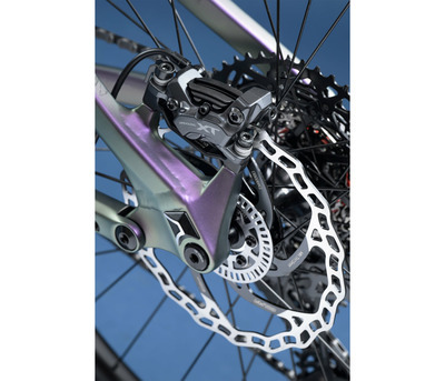 THEOS AX70 CLOUD WHITE 29" 800 Wh