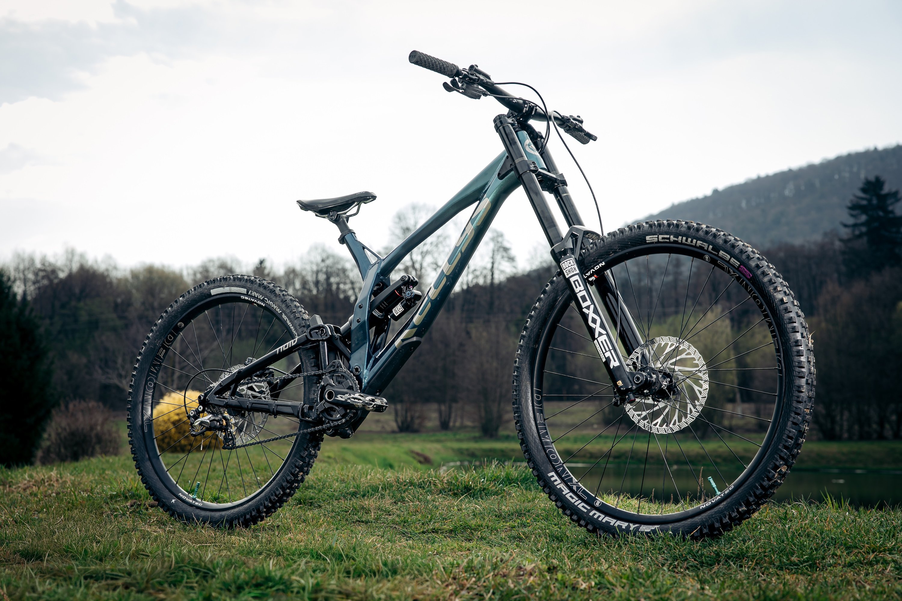 KELLYS FACTORY TEAM 2026: Tituly mistrů Slovenska i úspěchy v Evropě
