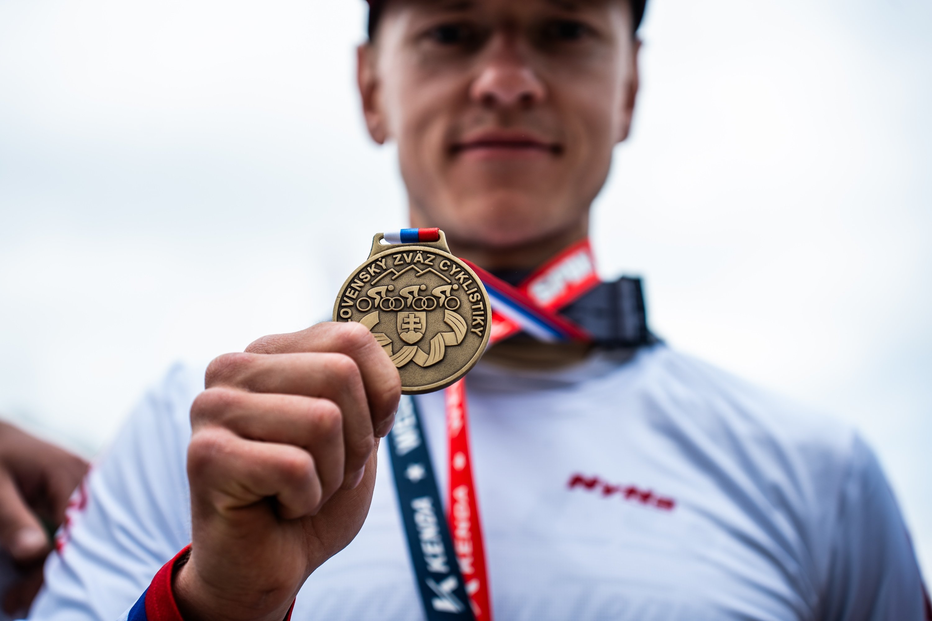 KELLYS FACTORY TEAM 2026: Tituly mistrů Slovenska i úspěchy v Evropě